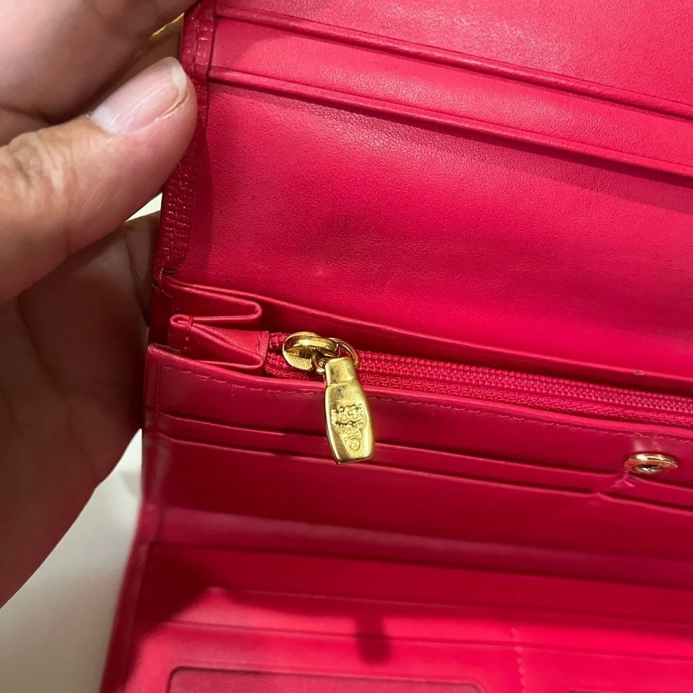 MCM DARK PINK LONG TRIFOLD WALLET